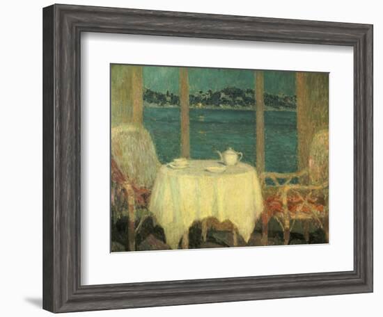 The Terrace in Front of the Bay of St. Tropez. 1929-Henri Eugene Augustin Le Sidaner-Framed Giclee Print