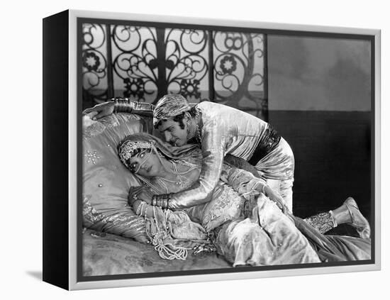 The Thief Of Bagdad, Julanne Johnston, Douglas Fairbanks, Sr., 1924-null-Framed Stretched Canvas