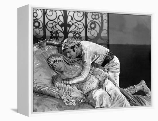 The Thief Of Bagdad, Julanne Johnston, Douglas Fairbanks, Sr., 1924-null-Framed Stretched Canvas