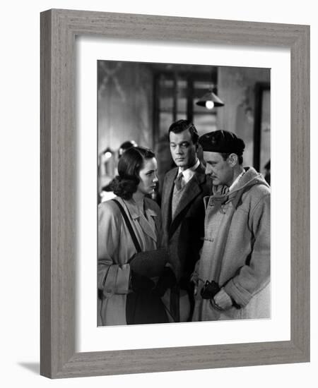 The Third Man, Alida Valli, Joseph Cotten, Trevor Howard, 1949-null-Framed Premium Photographic Print