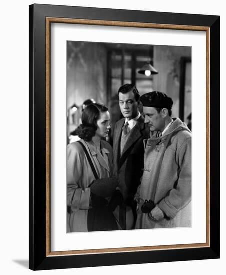 The Third Man, Alida Valli, Joseph Cotten, Trevor Howard, 1949-null-Framed Premium Photographic Print