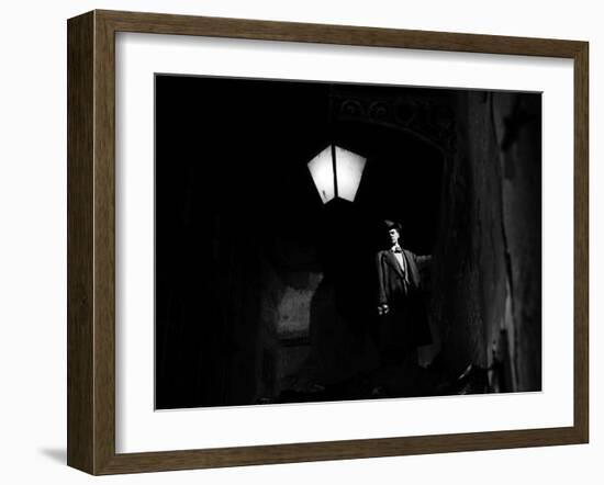 The Third Man, Joseph Cotten, 1949-null-Framed Photo