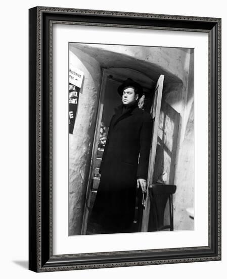 The Third Man, Orson Welles, 1949-null-Framed Premium Photographic Print