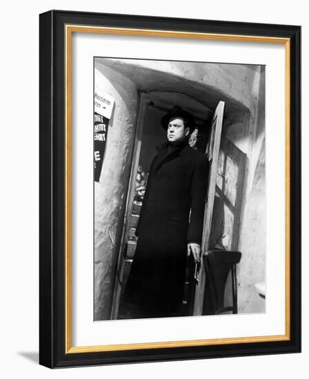 The Third Man, Orson Welles, 1949-null-Framed Premium Photographic Print