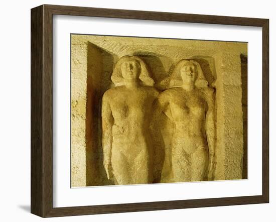 The tomb at Giza of Meresankh, one of the queens of Khephren-Werner Forman-Framed Giclee Print