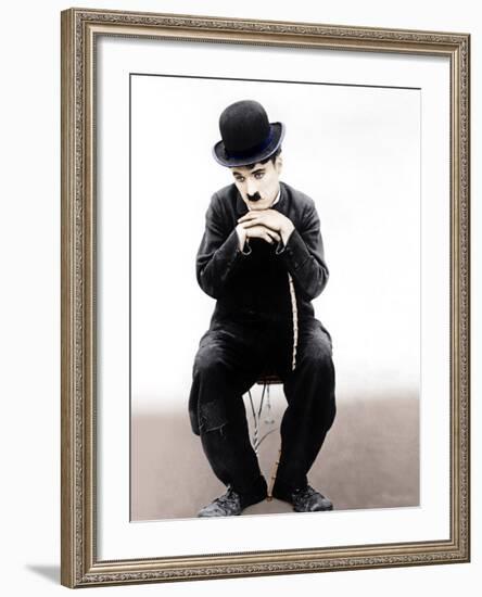 THE TRAMP, (aka CHARLIE ON THE FARM; CHARLIE THE HOBO; CHARLIE THE TRAMP), Charlie Chaplin-null-Framed Photo