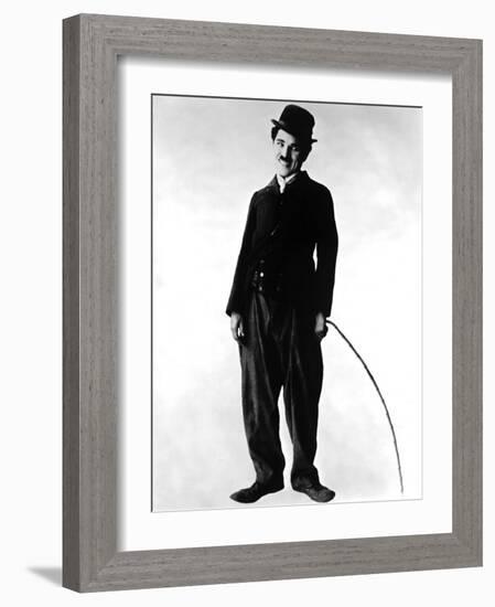 The Tramp, Charlie Chaplin, 1915-null-Framed Photo