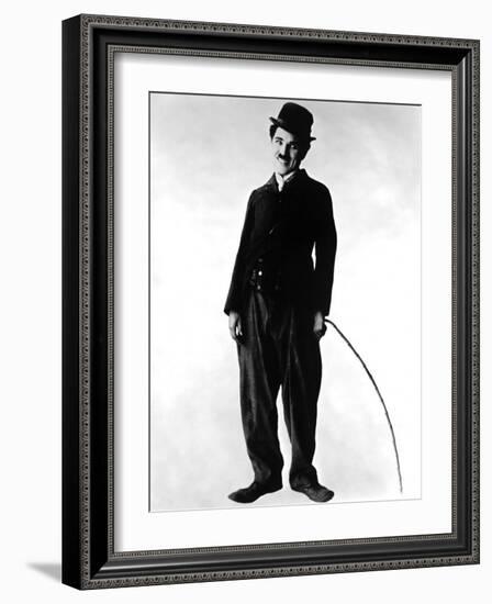 The Tramp, Charlie Chaplin, 1915-null-Framed Photo