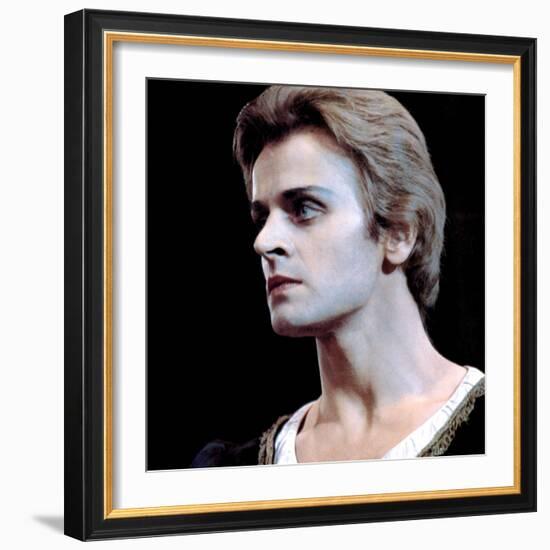 The Turning Point, Mikhail Baryshnikov, 1977-null-Framed Photo