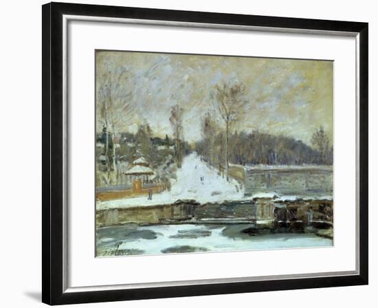 The Watering Place at Marly-Le-Roi, 1875-Alfred Sisley-Framed Giclee Print