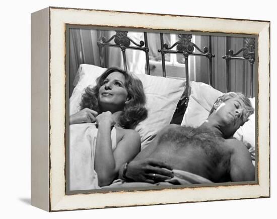 The Way We Were, Barbra Streisand, Robert Redford, 1973-null-Framed Stretched Canvas