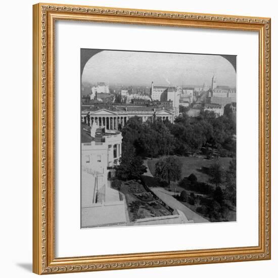 The White House and the Treasury Building, Washington DC, USA-Underwood & Underwood-Framed Photographic Print