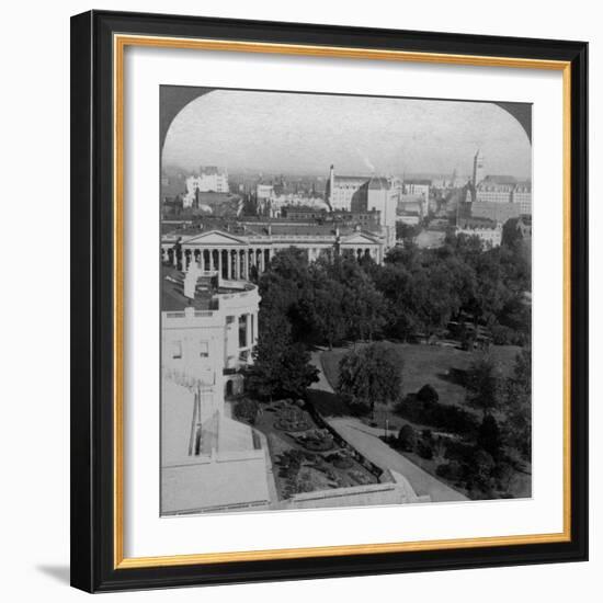 The White House and the Treasury Building, Washington DC, USA-Underwood & Underwood-Framed Photographic Print