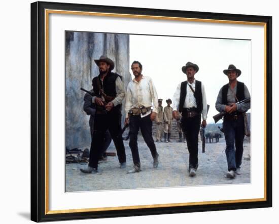 The Wild Bunch, Ben Johnson, Warren Oates, William Holden, Ernest Borgnine, 1969-null-Framed Photo