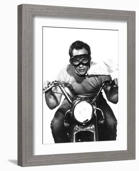 The Wild One, Marlon Brando, 1953-null-Framed Premium Photographic Print