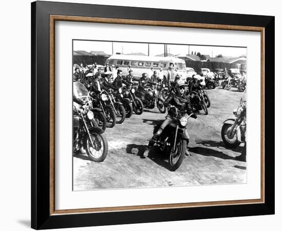 The Wild One, Marlon Brando, 1954-null-Framed Photo