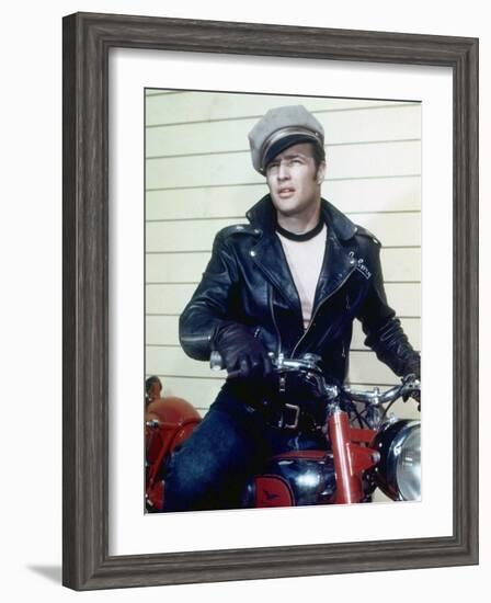 The Wild One, Marlon Brando, Directed by Laszlo Benedek, 1953-null-Framed Photo