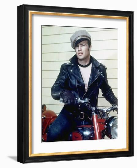 The Wild One, Marlon Brando, Directed by Laszlo Benedek, 1953-null-Framed Photo