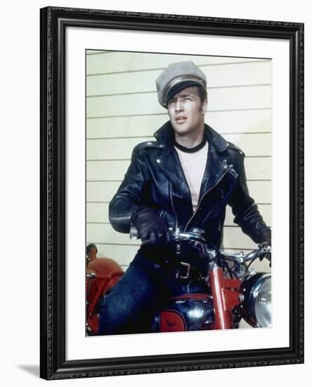 The Wild One, Marlon Brando, Directed by Laszlo Benedek, 1953-null-Framed Photo