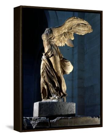 nike of samothrace