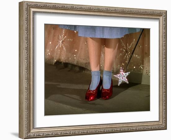 The Wizard of Oz, Judy Garland, 1939-null-Framed Photo