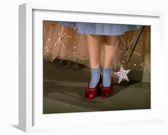 The Wizard of Oz, Judy Garland, 1939-null-Framed Photo