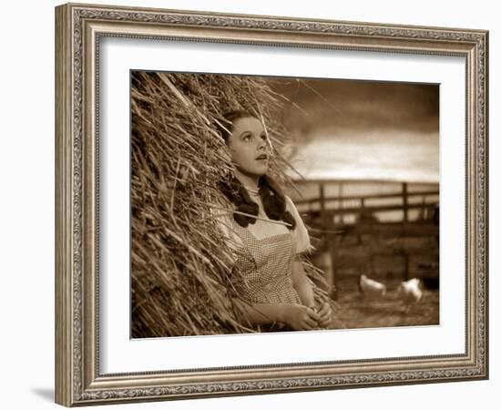 The Wizard of Oz, Judy Garland, 1939-null-Framed Premium Photographic Print