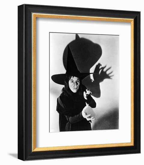 The Wizard of Oz, Margaret Hamilton, 1939-null-Framed Photo