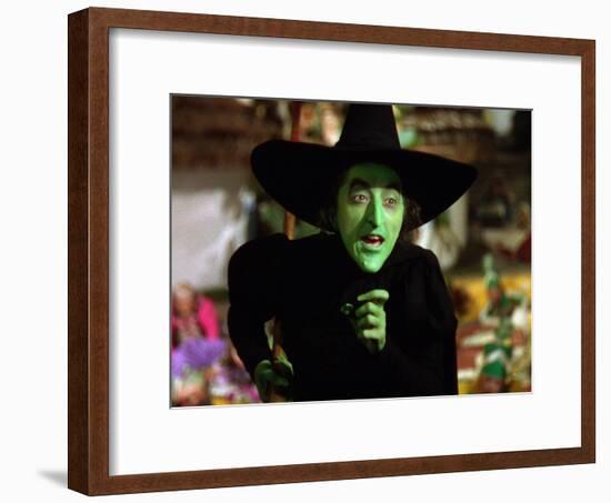 The Wizard of Oz, Margaret Hamilton, 1939-null-Framed Photo