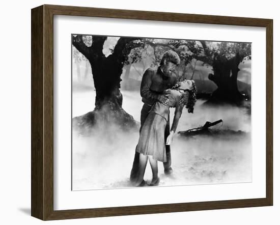 The Wolf Man, Lon Chaney Jr., Evelyn Ankers, 1941-null-Framed Photo