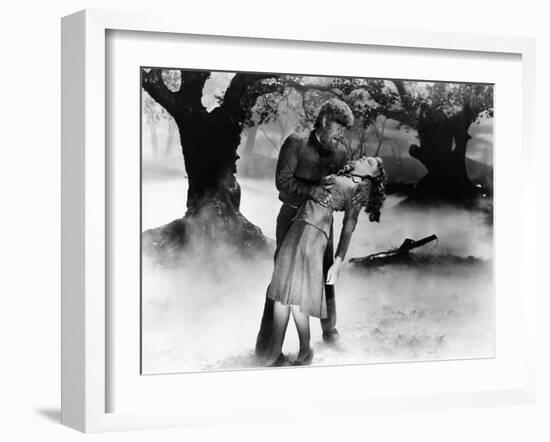 The Wolf Man, Lon Chaney Jr., Evelyn Ankers, 1941-null-Framed Photo