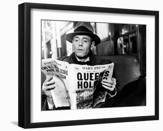 The Wrong Man, Henry Fonda, Directed by Alfred Hitchcock, 1956-null-Framed Photo