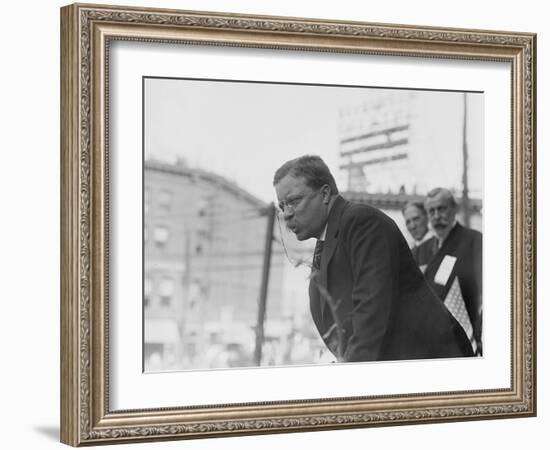 Theodore Roosevelt Speaking in Yonkers, Ny on October 17, 1910-null-Framed Art Print