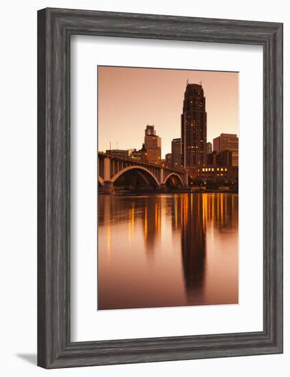 Third Avenue Bridge, Mississippi River, Minneapolis, Minnesota, USA-Walter Bibikow-Framed Photographic Print