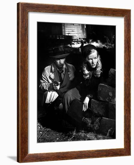 This Gun For Hire, Alan Ladd, Veronica Lake, 1942-null-Framed Photo