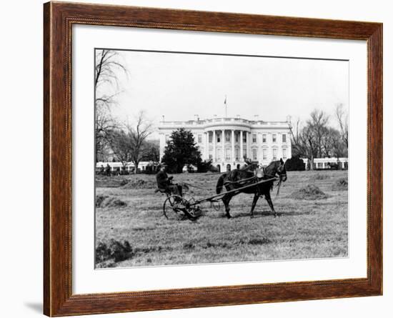 This is an Undated View of the White House Building-null-Framed Photographic Print