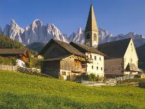 Italy, South Tyrol, Villn?Tal, St. Magdalena, Church, Mountains, 'Geislerspitzen'-Thonig-Photographic Print