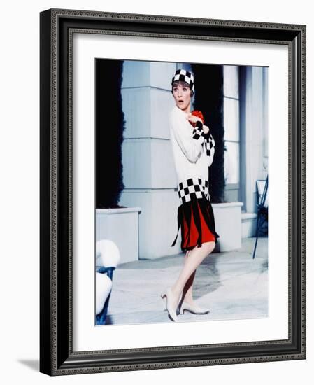 Thoroughly Modern Millie, Julie Andrews, 1967-null-Framed Photo