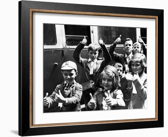 Thumbs Up-Associated Newspapers-Framed Photo