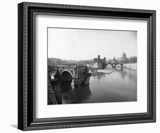 Tiber River in Rome-Bettmann-Framed Photographic Print