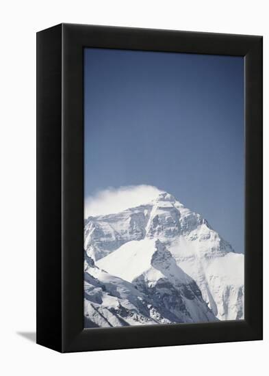 Tibet, Mount Everest-Dave Bartruff-Framed Premier Image Canvas