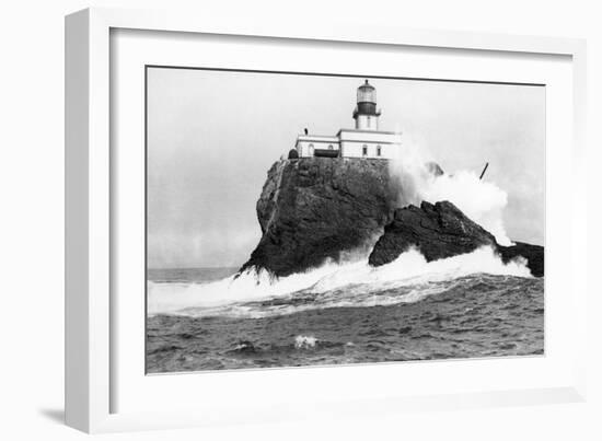 Tillamook, Oregon Lighthouse Near Seaside, OR Photograph - Tillamook, OR-Lantern Press-Framed Art Print