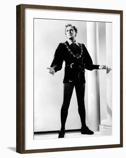 To Be Or Not to Be, Jack Benny, 1942, Hamlet-null-Framed Photo