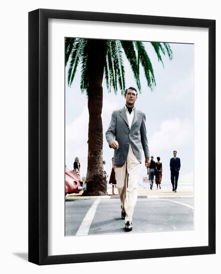 TO CATCH A THIEF, Cary Grant, 1955--Framed Photo