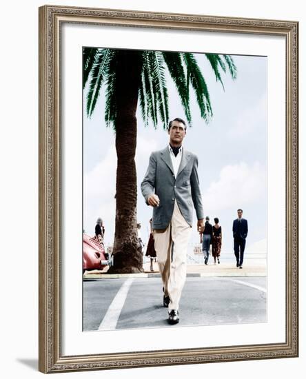 TO CATCH A THIEF, Cary Grant, 1955-null-Framed Photo