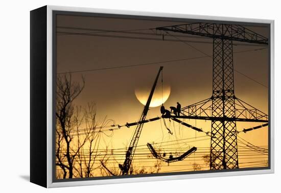 To Polish the Sun-P R-Framed Premier Image Canvas