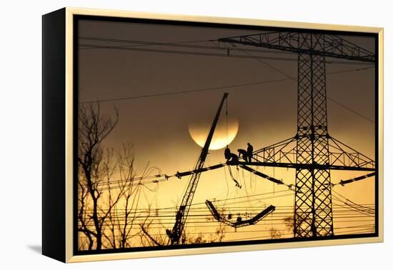 To Polish the Sun-P R-Framed Premier Image Canvas