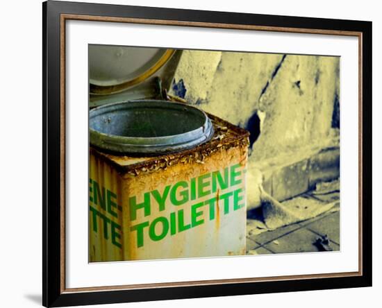 Toilete Urbex-Nathan Wright-Framed Photographic Print