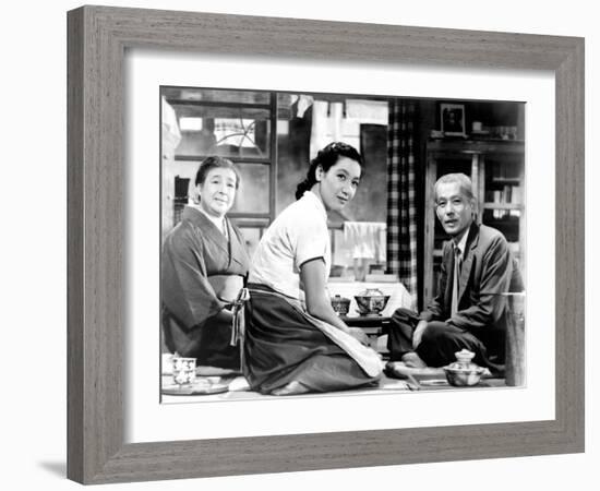 Tokyo Story, (aka Tokyo Monogatari), Chieko Higashiyama, Setsuko Hara, Chishu Ryu, 1953-null-Framed Photo