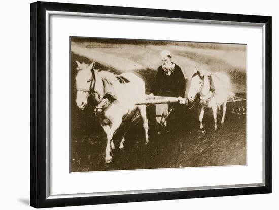 Tolstoy Working in the Fields, C.1905-10-null-Framed Photographic Print